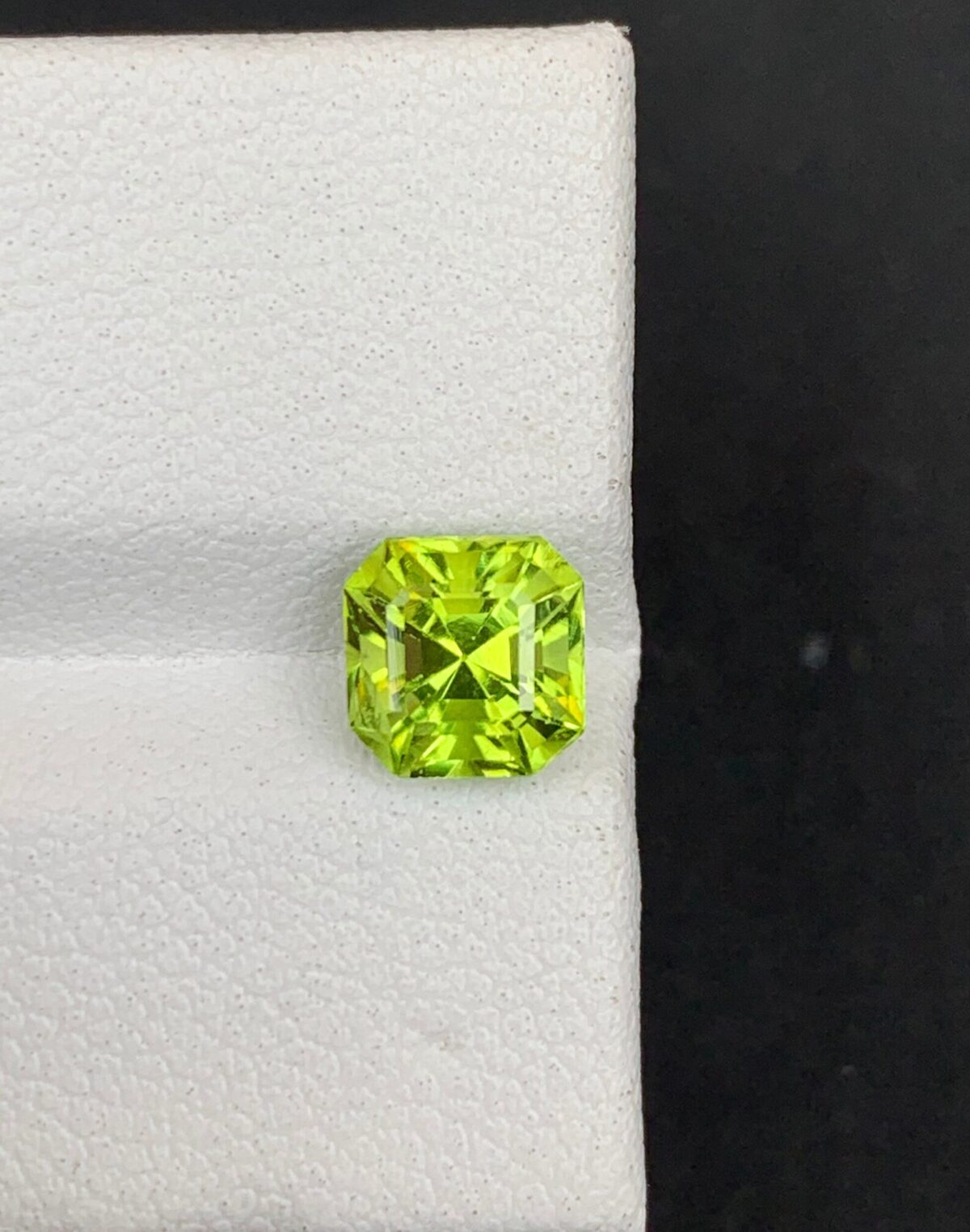 peridot Gemstone